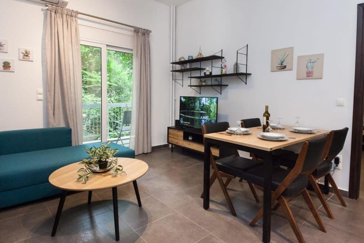 Elegant Urban Escape 1 Bd Apt In Kolonaki Apartamento Atenas Exterior foto